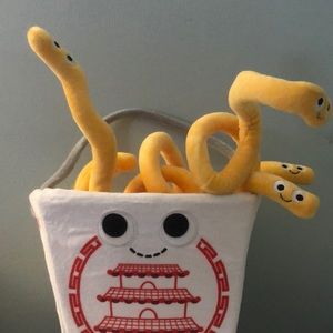 Yummy World Noodles